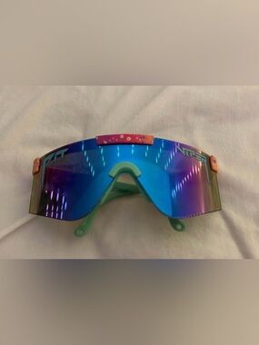 Authentic Pit Viper B4N4N4 Sunglasses